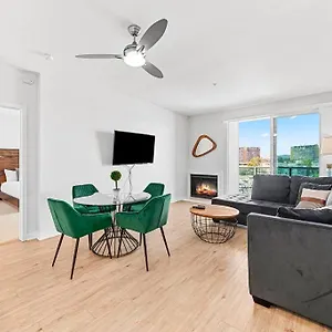 Apartment Emerald Gem 2bedroom 2bath With Full Marina View, Los Angeles